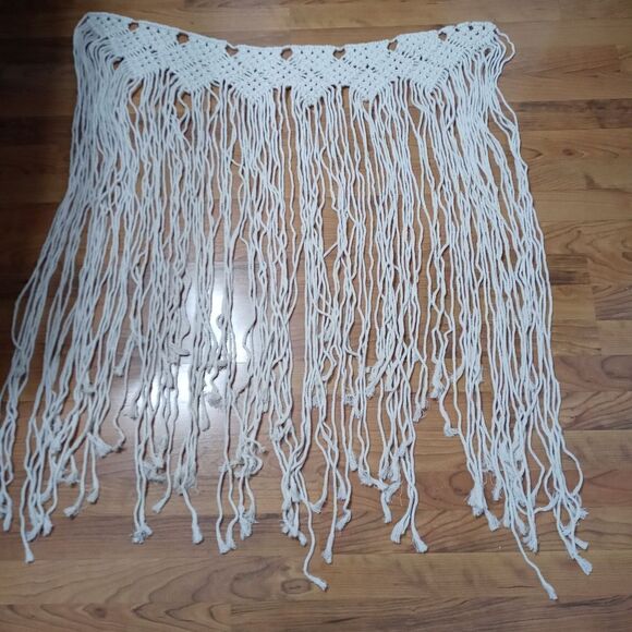 Macrame Boho Wall Hanging 36×40 - Picture 1 of 5